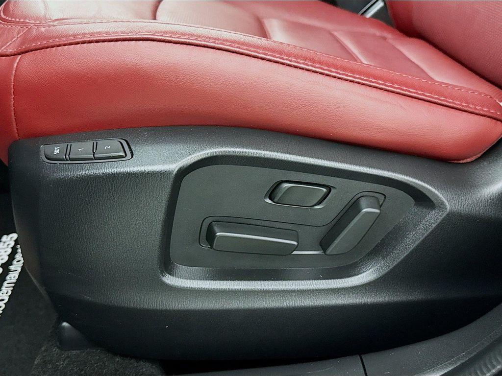 used 2025 Mazda CX-5 car, priced at $31,980