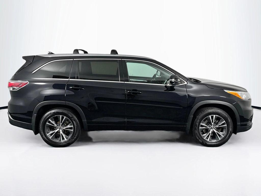 used 2016 Toyota Highlander car, priced at $20,980