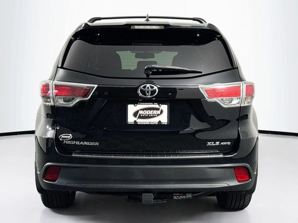 used 2016 Toyota Highlander car, priced at $20,980