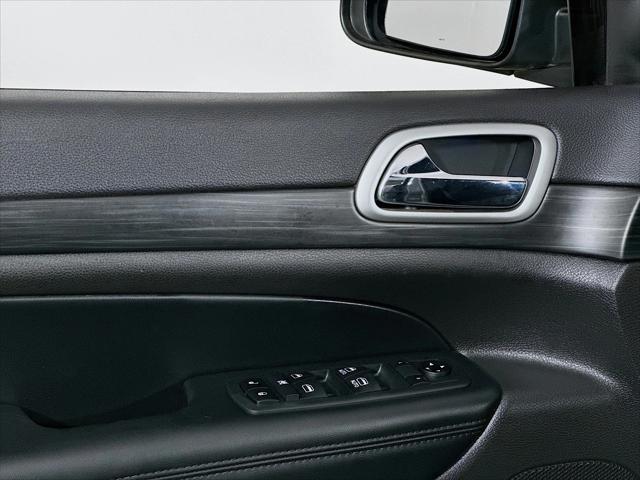 used 2020 Jeep Grand Cherokee car, priced at $23,980