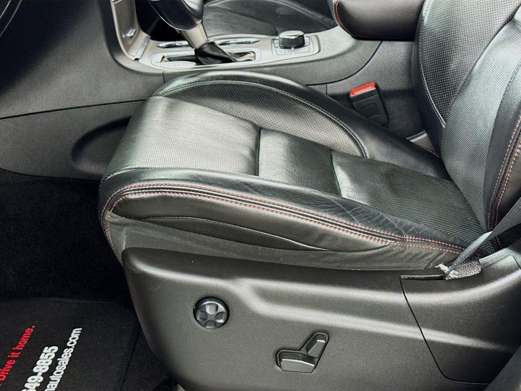 used 2021 Jeep Grand Cherokee car, priced at $28,980