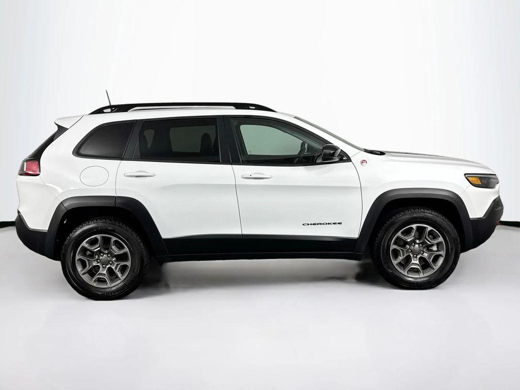 used 2022 Jeep Cherokee car, priced at $27,980
