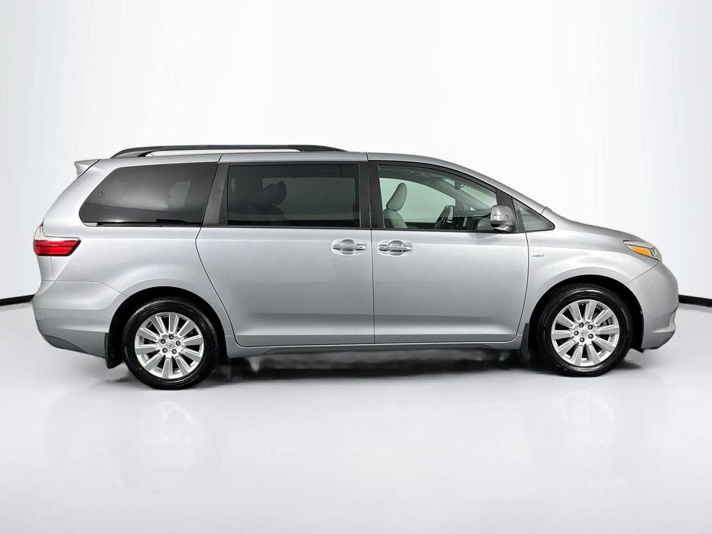 used 2017 Toyota Sienna car, priced at $32,980
