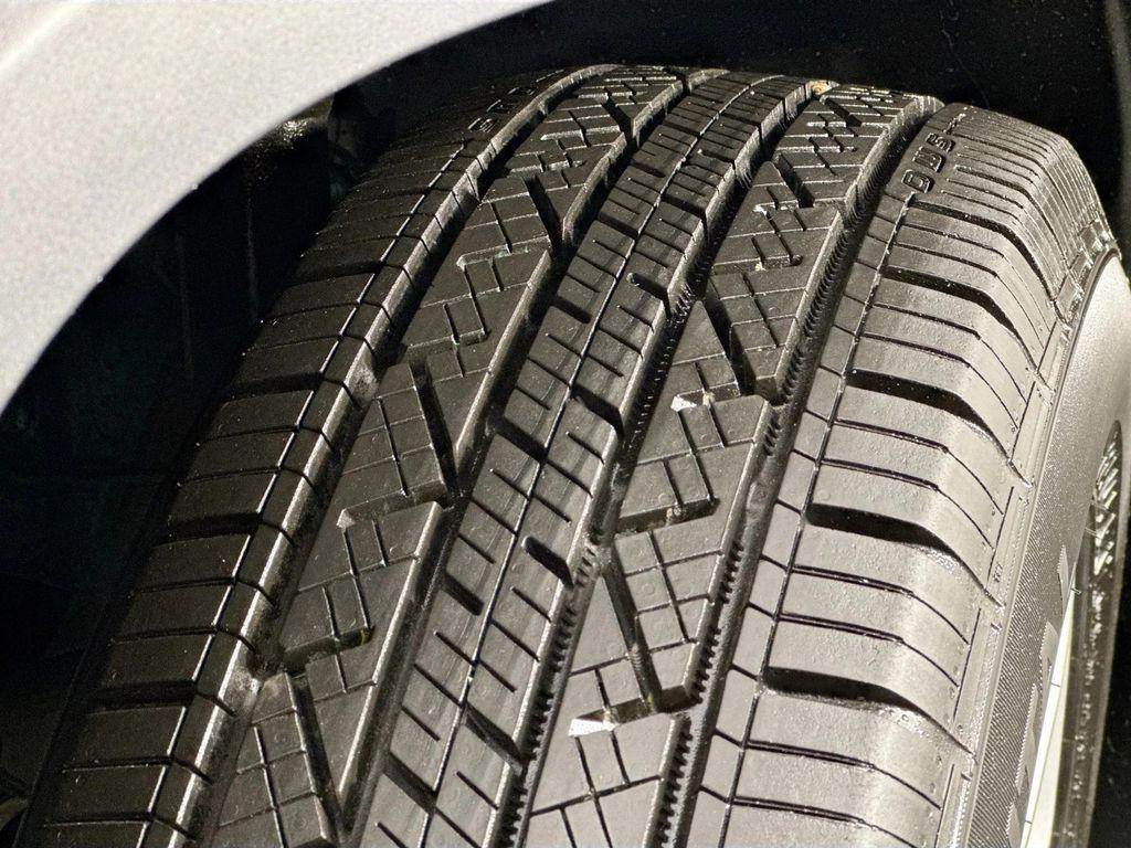 used 2018 Jeep Cherokee car, priced at $13,500