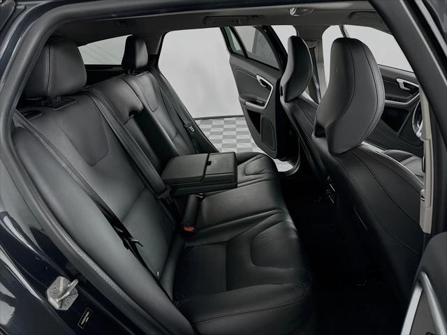 used 2015 Volvo V60 Cross Country car, priced at $15,980