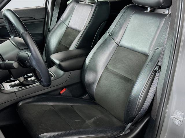 used 2020 Jeep Grand Cherokee car, priced at $25,980