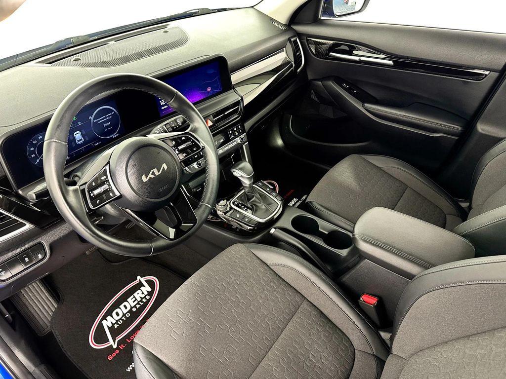 used 2024 Kia Seltos car, priced at $22,980