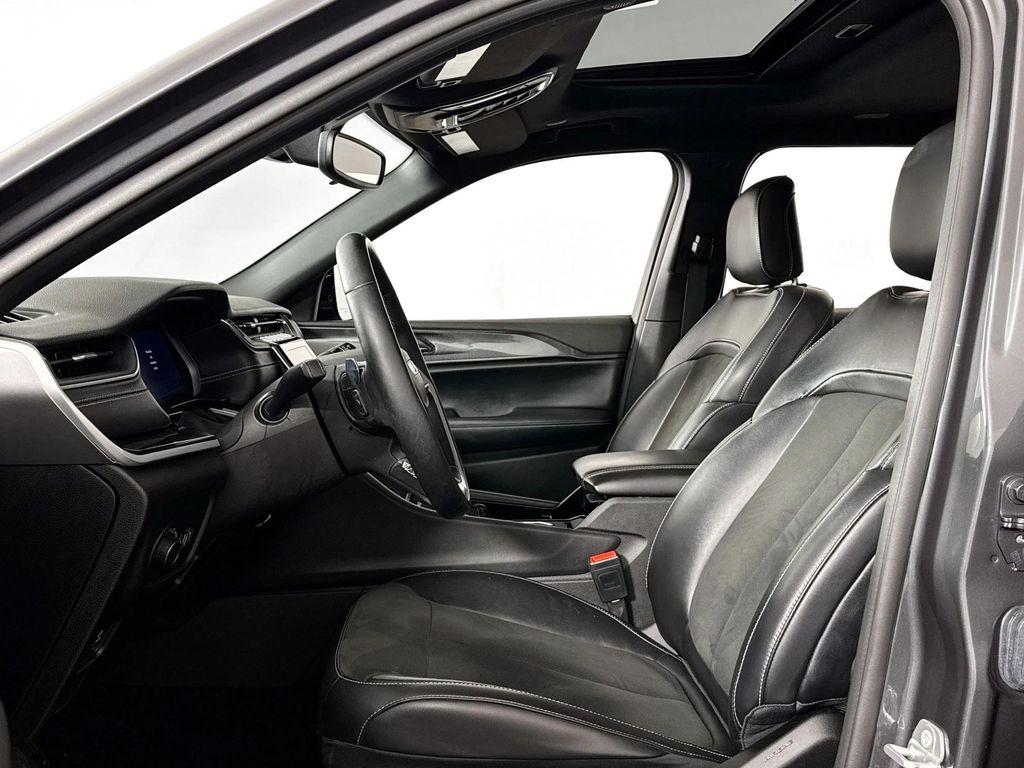 used 2022 Jeep Grand Cherokee L car, priced at $29,980