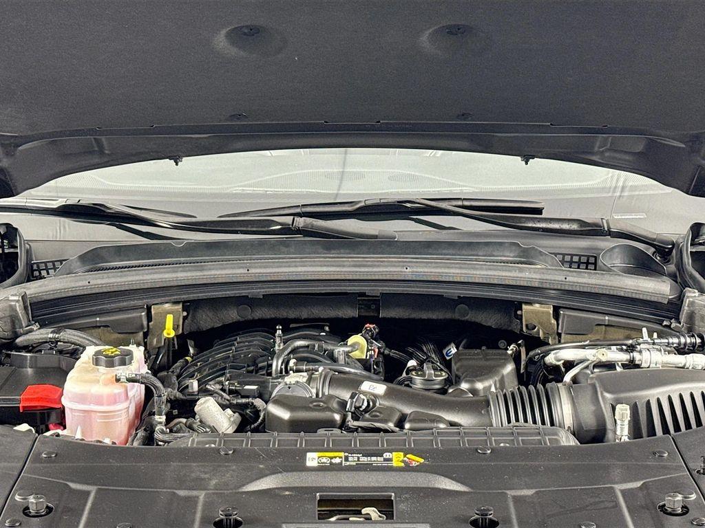 used 2022 Jeep Grand Cherokee L car, priced at $29,980