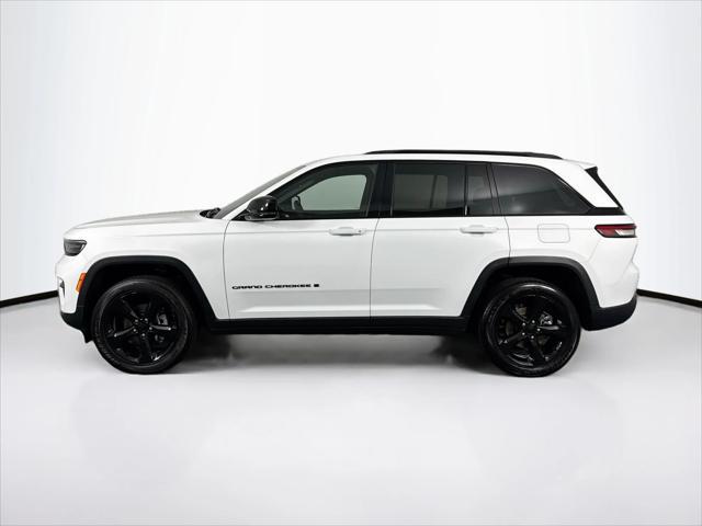 used 2023 Jeep Grand Cherokee car, priced at $34,980