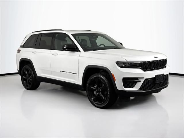used 2023 Jeep Grand Cherokee car, priced at $34,980