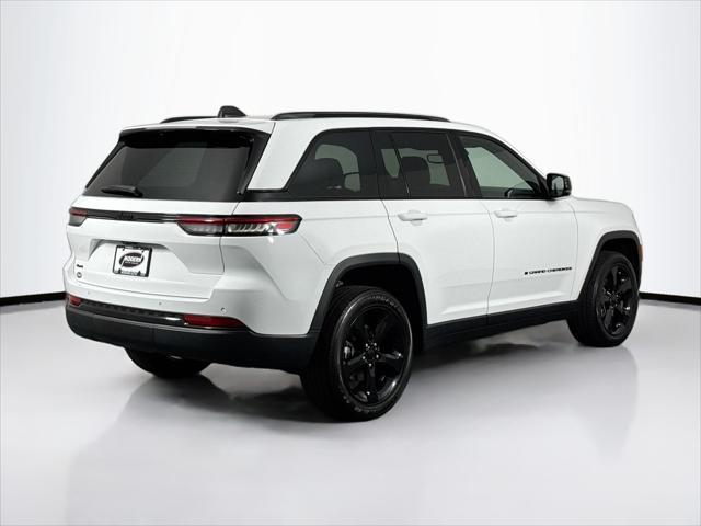 used 2023 Jeep Grand Cherokee car, priced at $34,980