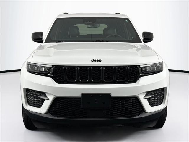 used 2023 Jeep Grand Cherokee car, priced at $34,980