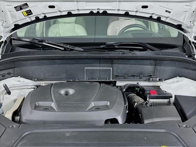 used 2022 Volvo XC90 car, priced at $42,500