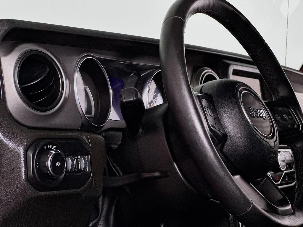 used 2022 Jeep Wrangler Unlimited car, priced at $34,980
