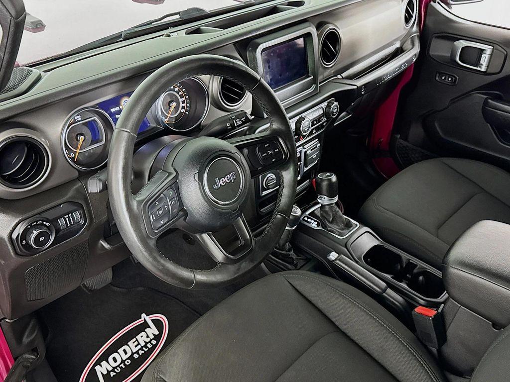 used 2022 Jeep Wrangler Unlimited car, priced at $34,980