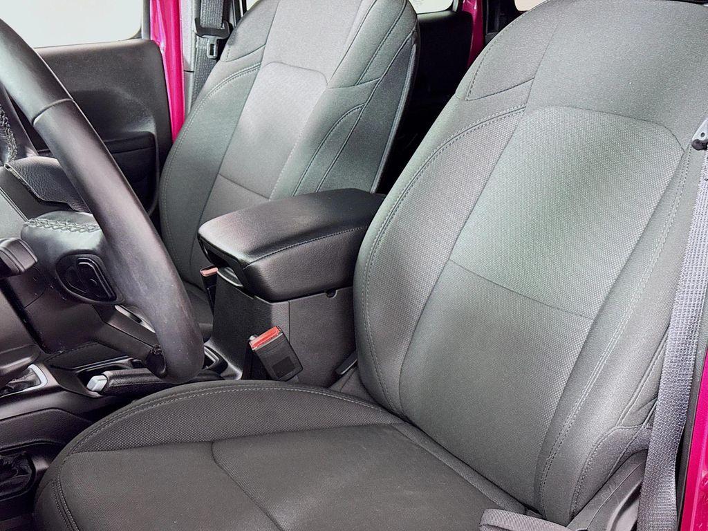 used 2022 Jeep Wrangler Unlimited car, priced at $34,980
