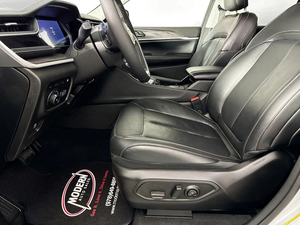 used 2022 Jeep Grand Cherokee 4xe car, priced at $30,980