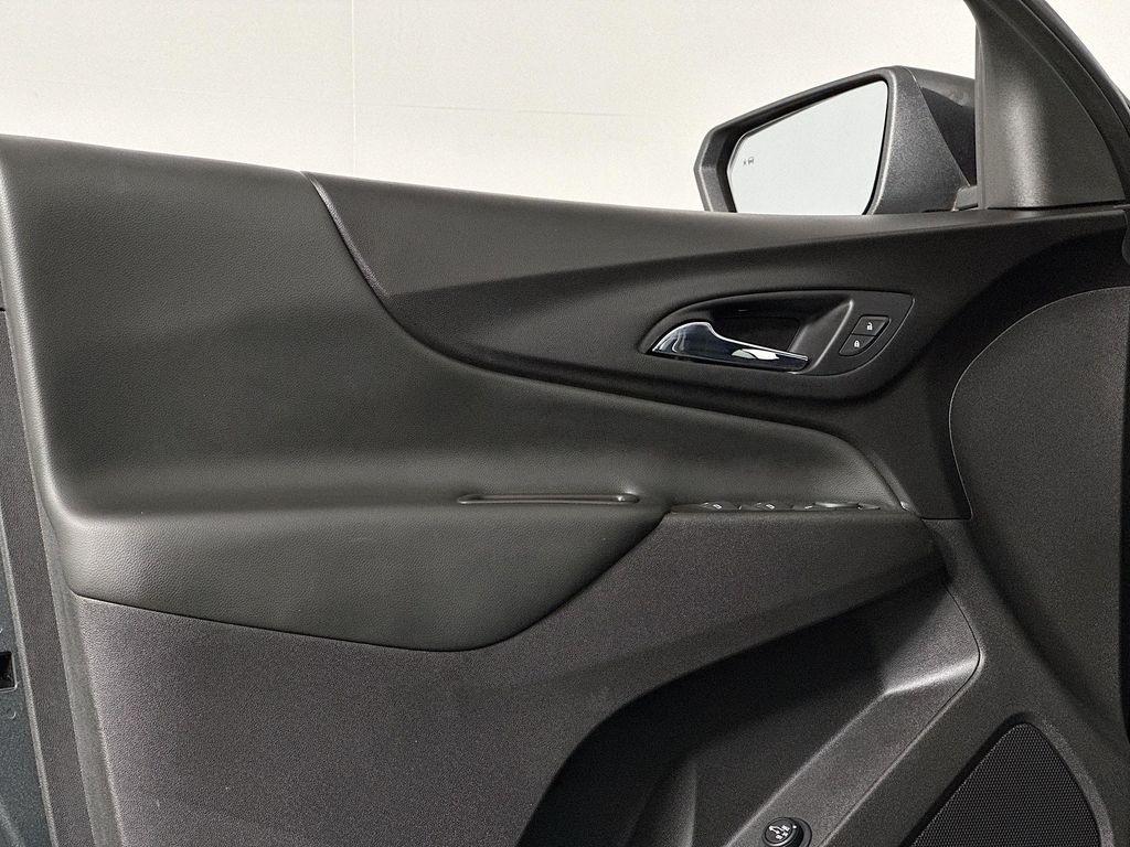 used 2021 Chevrolet Equinox car, priced at $19,980