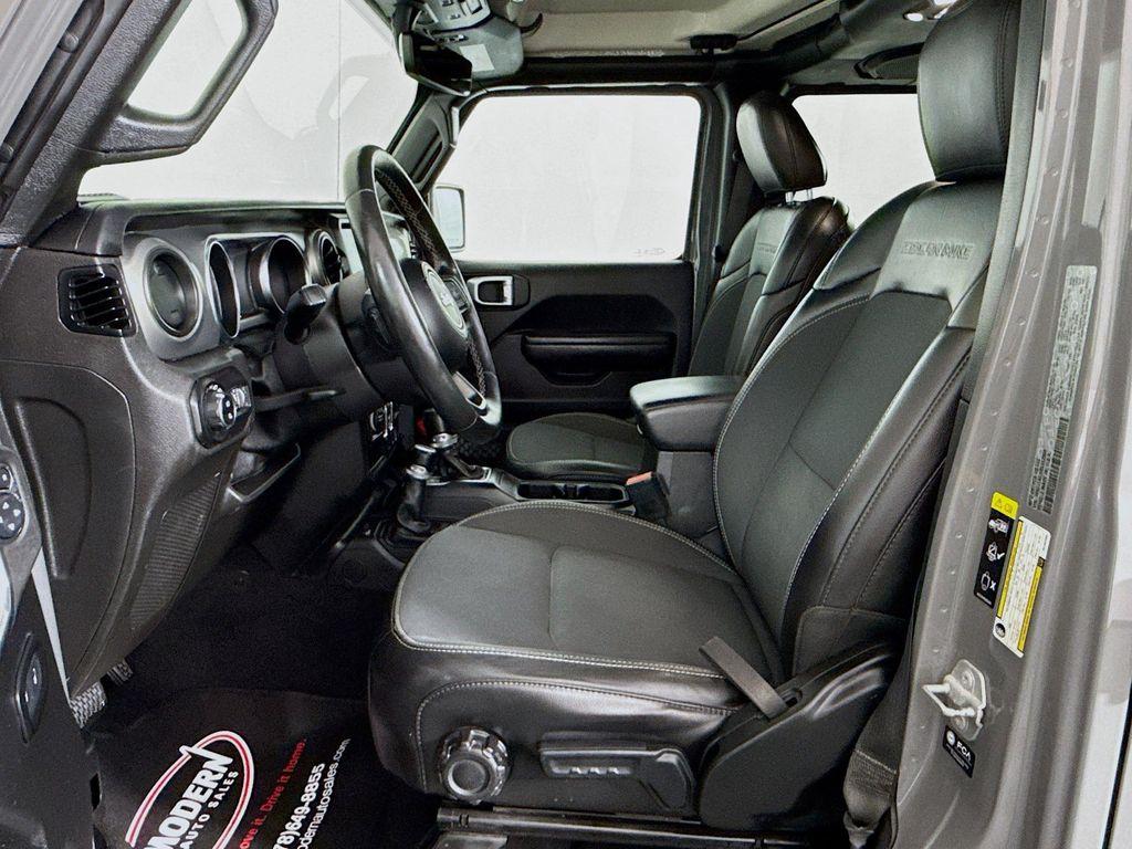 used 2021 Jeep Gladiator car, priced at $32,650