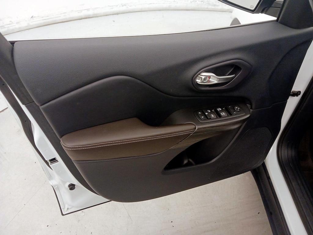 used 2014 Jeep Cherokee car, priced at $14,599
