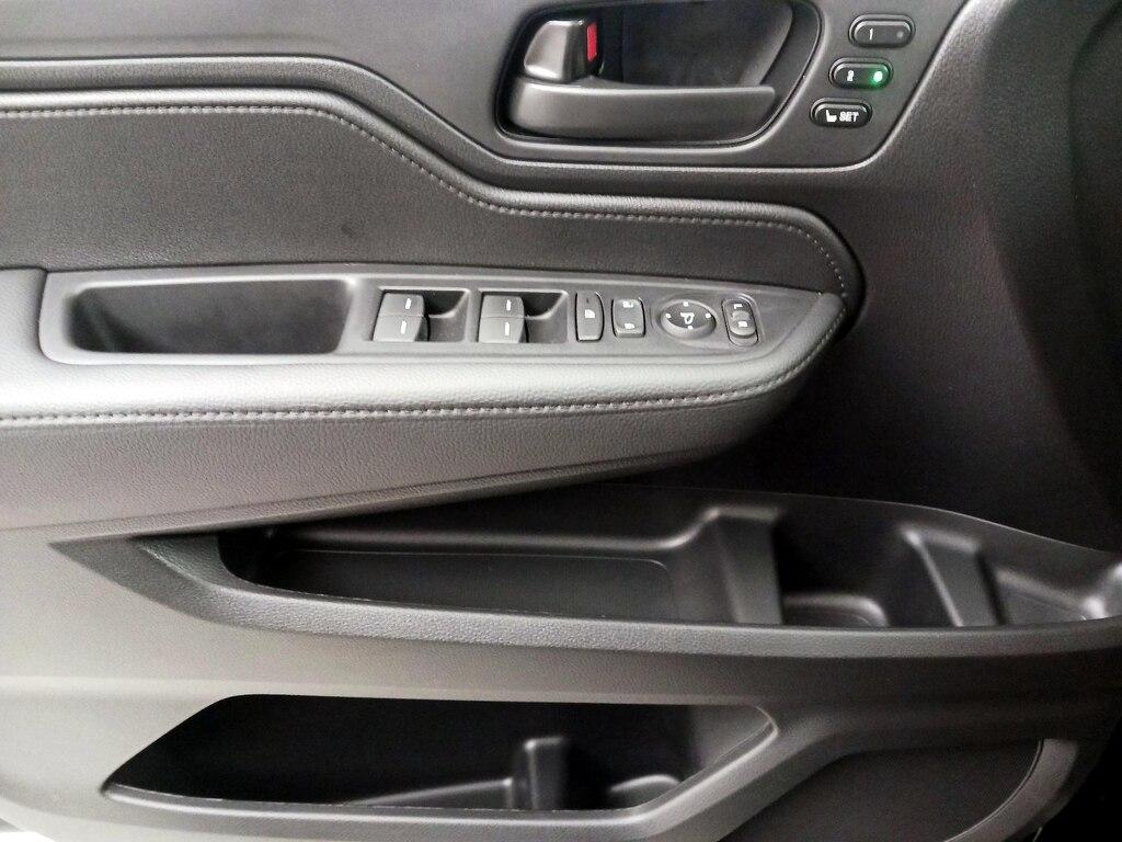 used 2024 Honda Odyssey car, priced at $42,998