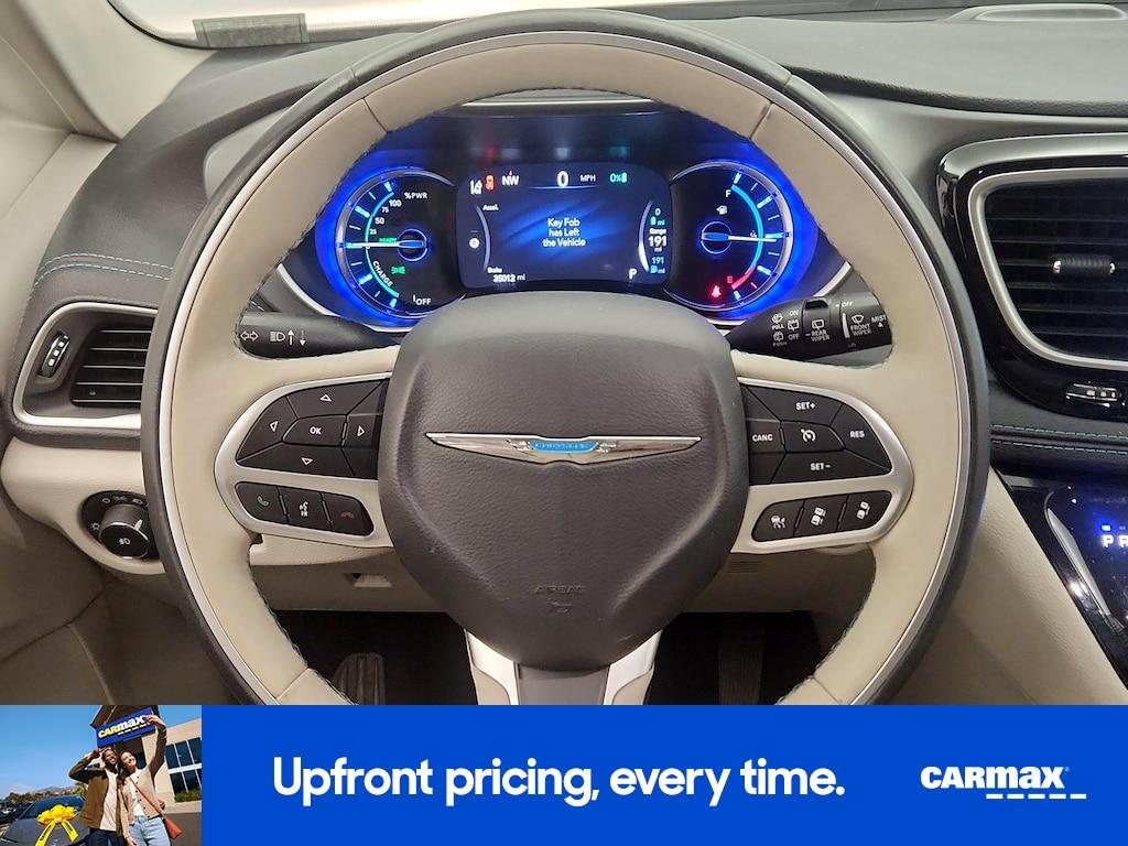 used 2018 Chrysler Pacifica Hybrid car, priced at $27,998