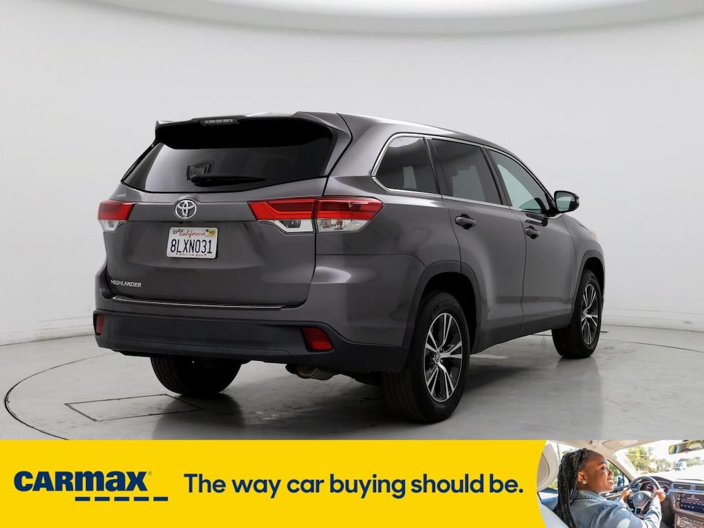 used 2019 Toyota Highlander car, priced at $27,998