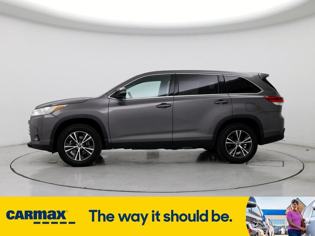 used 2019 Toyota Highlander car, priced at $27,998