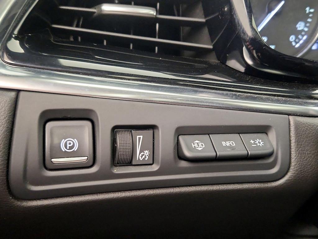 used 2020 Cadillac XT6 car, priced at $30,998