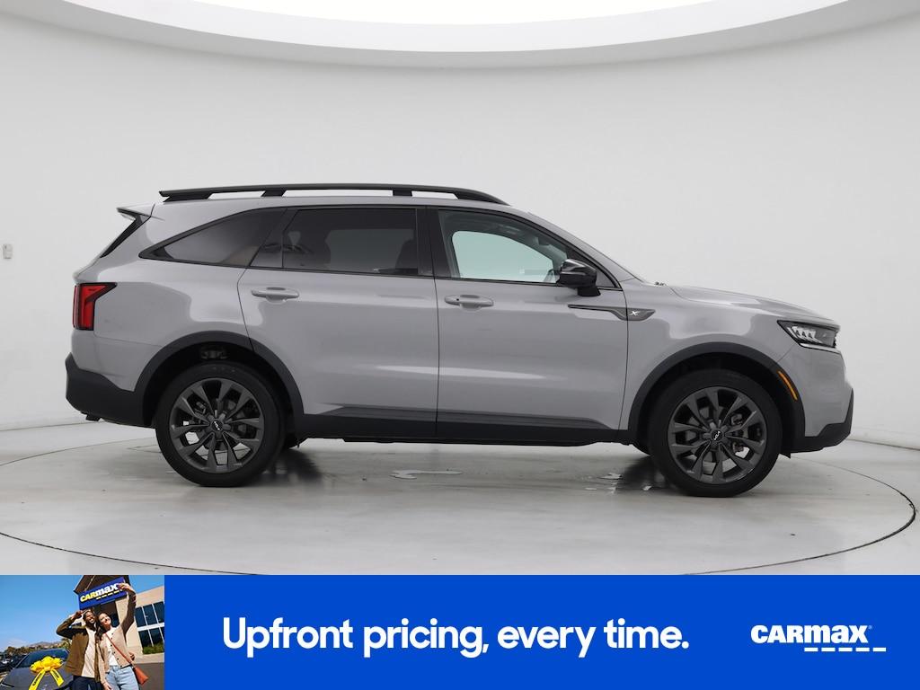 used 2023 Kia Sorento car, priced at $31,998