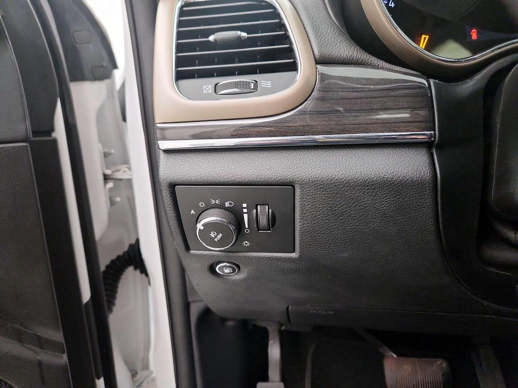 used 2015 Jeep Grand Cherokee car, priced at $18,998