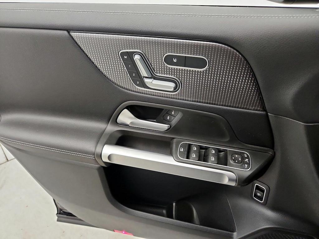 used 2021 Mercedes-Benz GLB 250 car, priced at $27,998