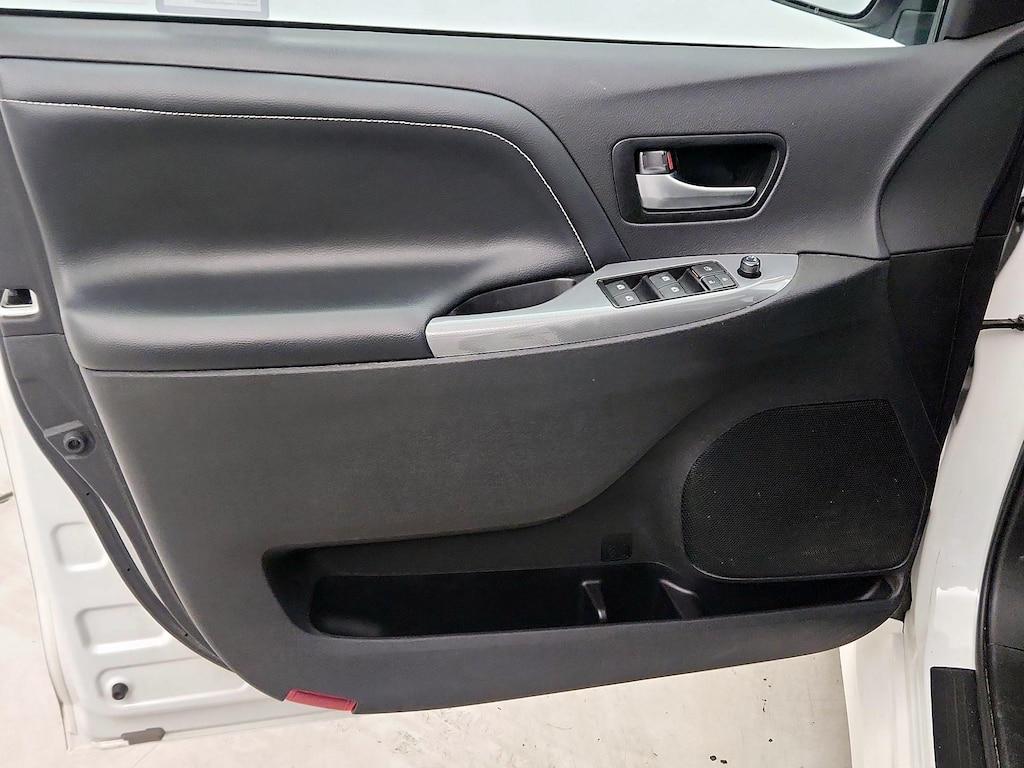 used 2017 Toyota Sienna car, priced at $28,998