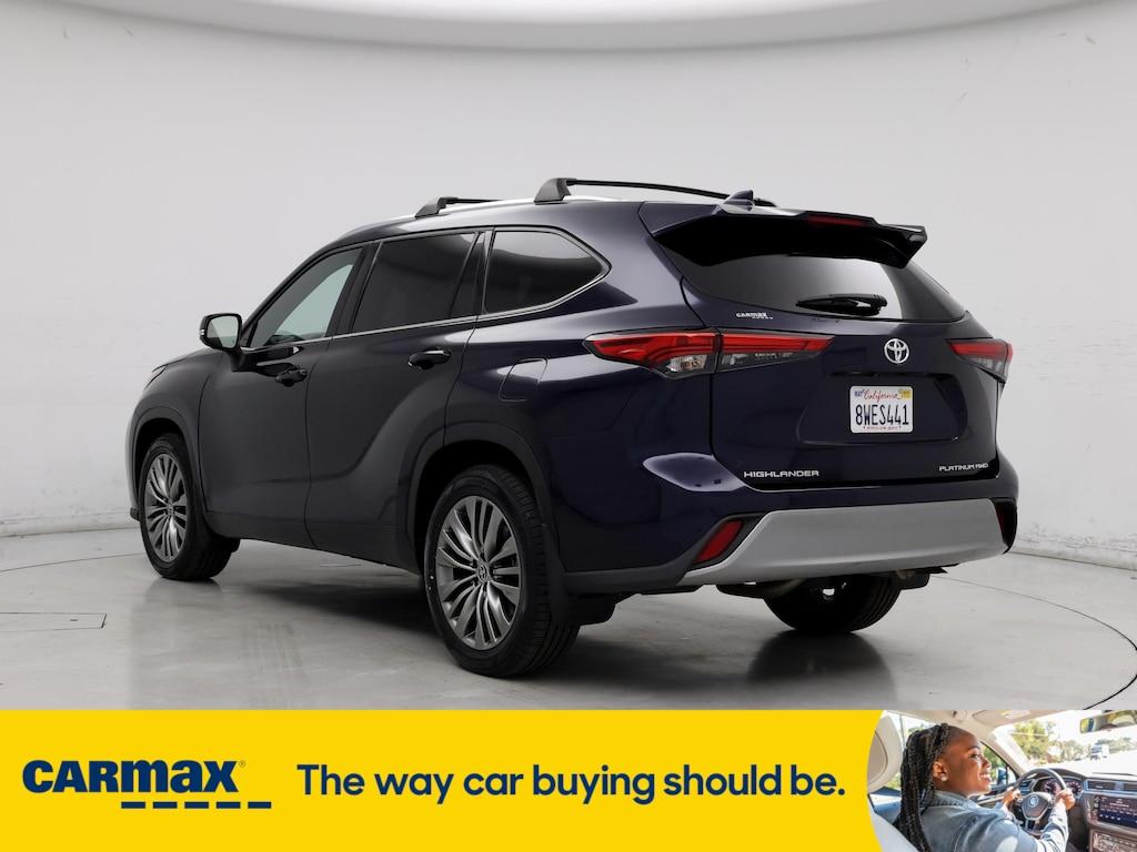used 2021 Toyota Highlander car, priced at $41,998