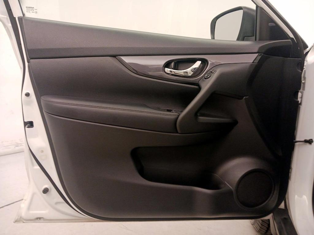 used 2017 Nissan Rogue car, priced at $15,998