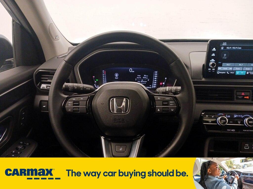 used 2025 Honda Pilot car, priced at $46,998