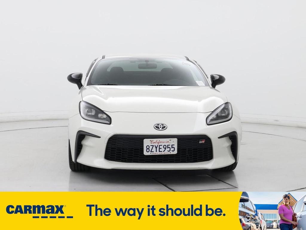 used 2022 Toyota GR86 car, priced at $30,998