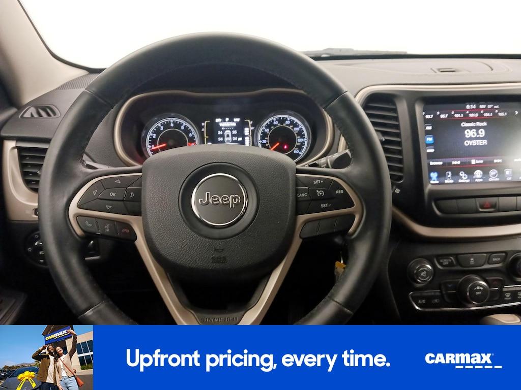 used 2014 Jeep Cherokee car, priced at $12,998