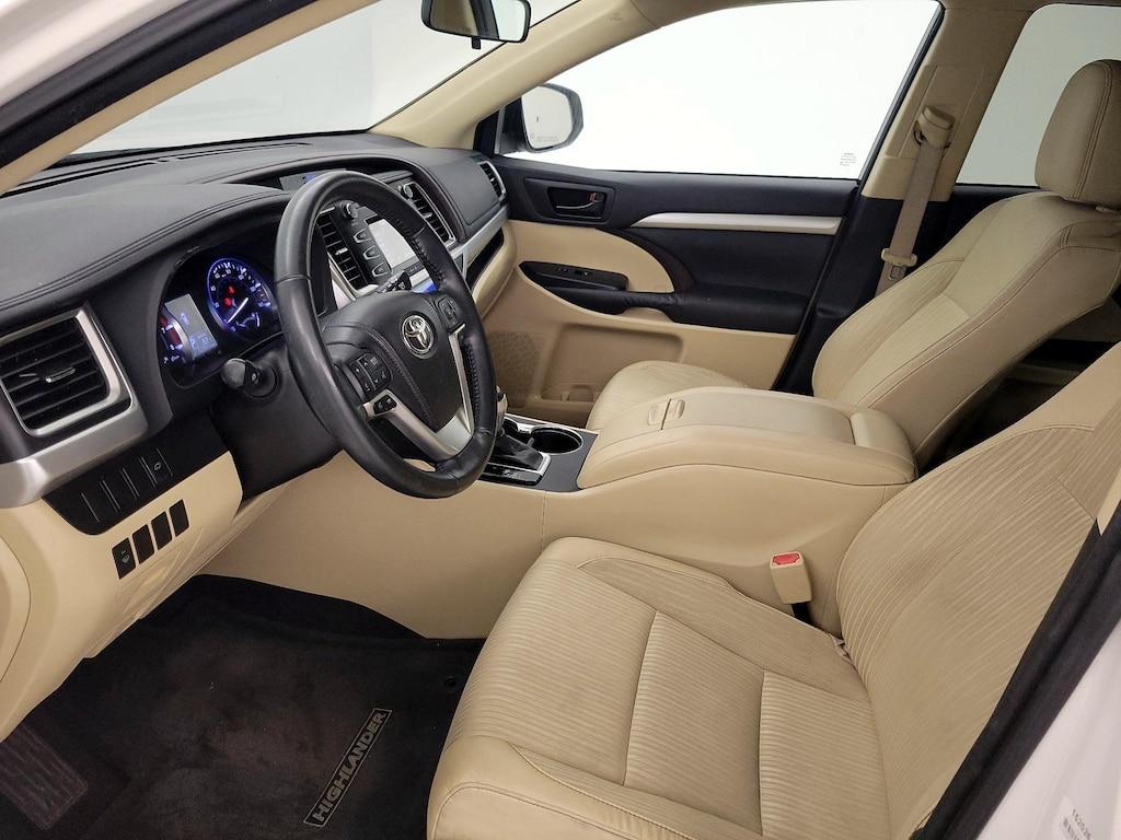 used 2015 Toyota Highlander car, priced at $21,998