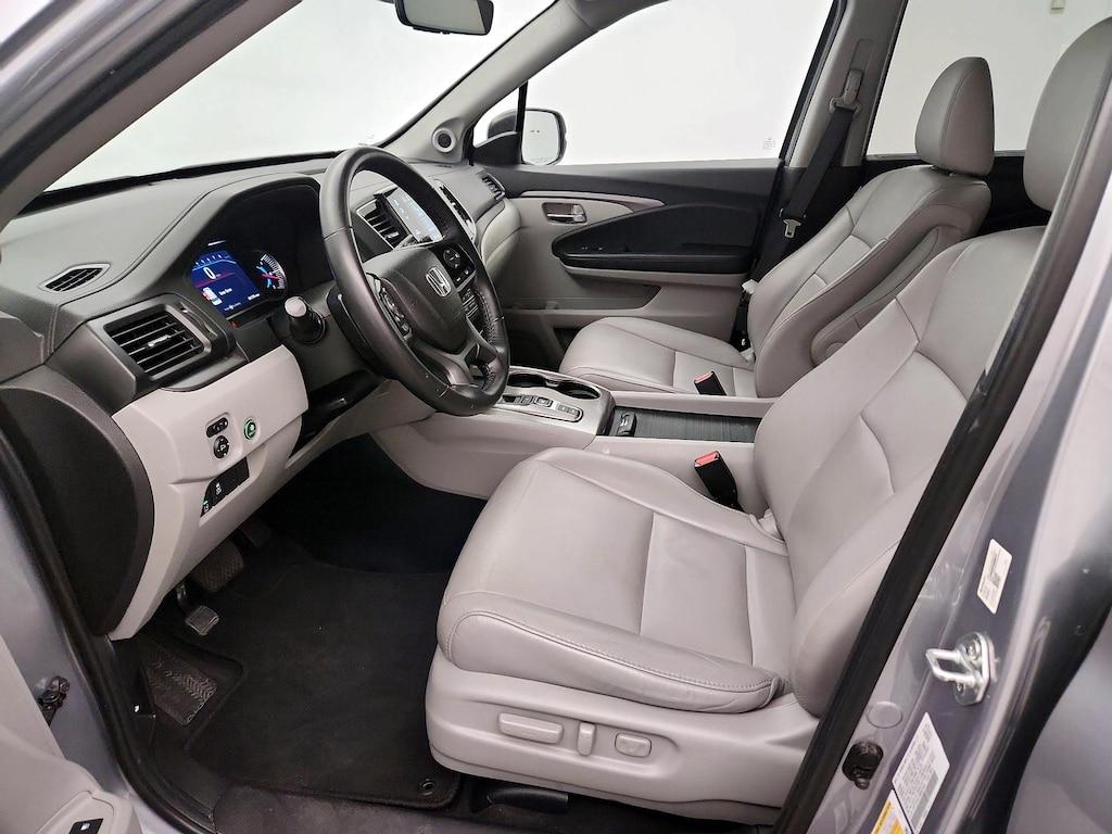 used 2021 Honda Pilot car, priced at $27,998