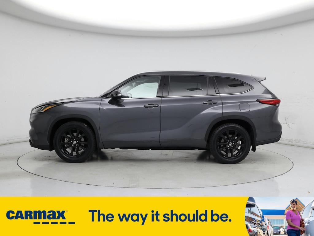 used 2023 Toyota Highlander car, priced at $46,998