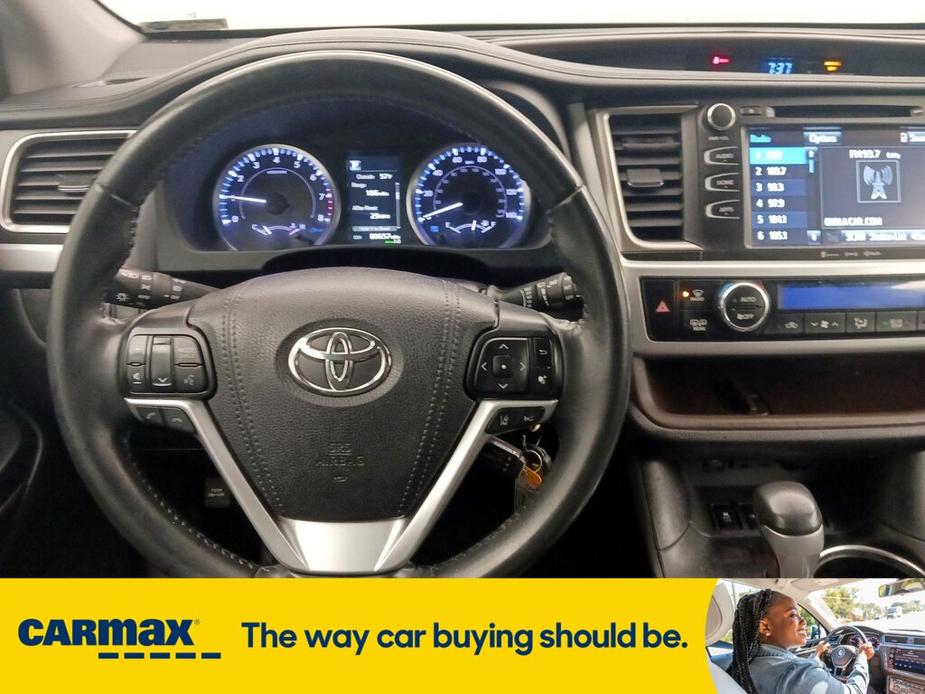 used 2019 Toyota Highlander car, priced at $22,998