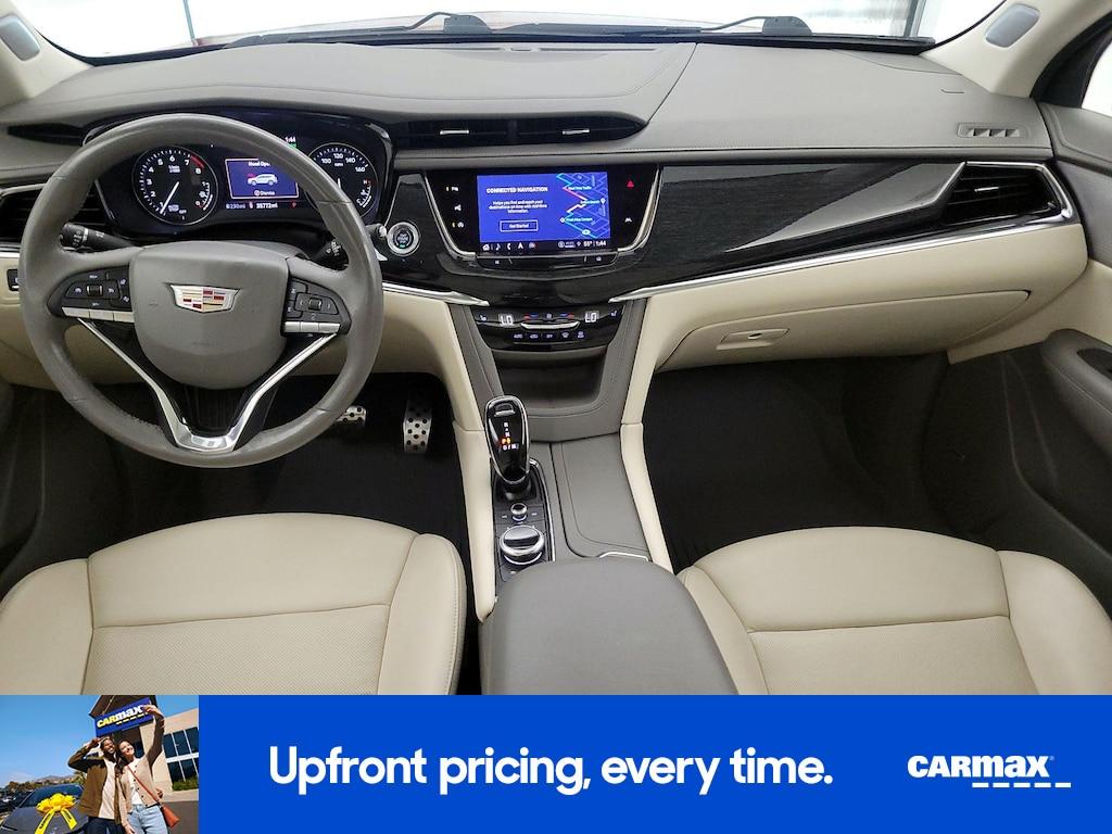 used 2022 Cadillac XT6 car, priced at $35,998