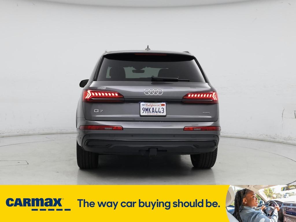used 2024 Audi Q7 car, priced at $52,998