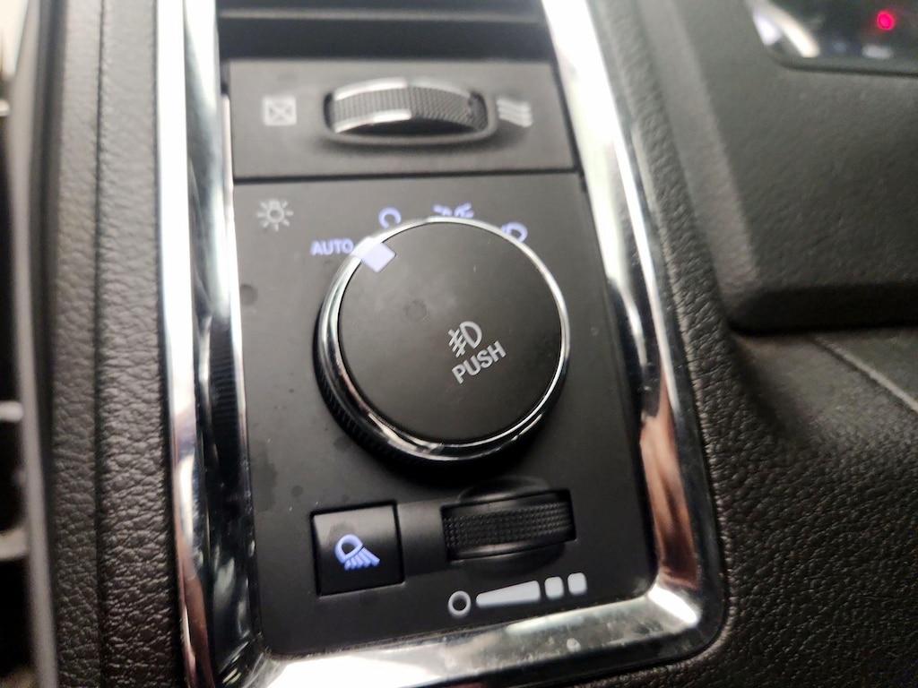 used 2019 Ram 1500 Classic car, priced at $27,998