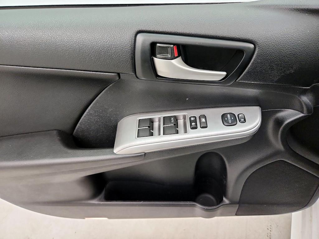 used 2014 Toyota Camry Hybrid car, priced at $15,998