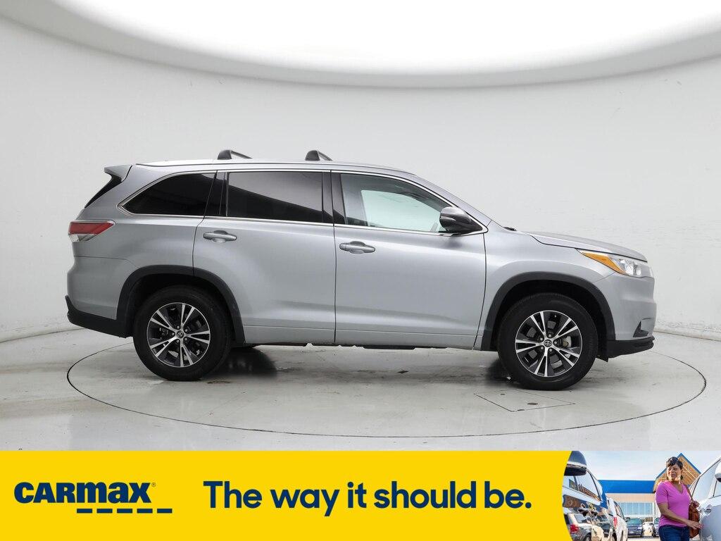 used 2016 Toyota Highlander car, priced at $25,998