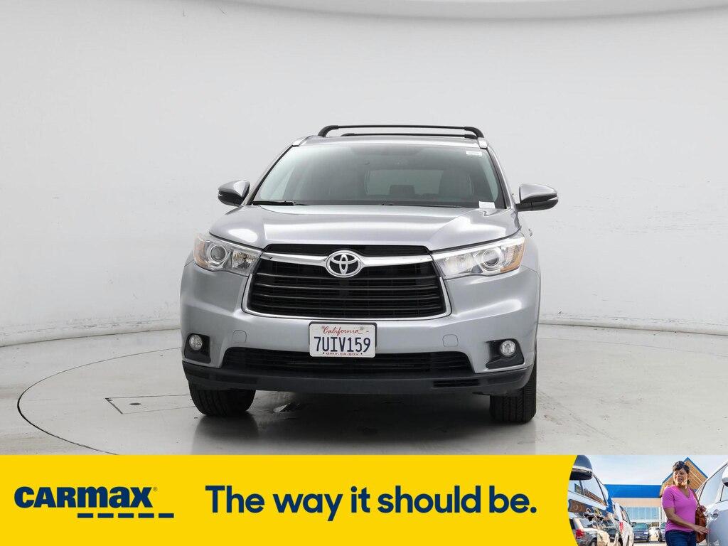 used 2016 Toyota Highlander car, priced at $25,998
