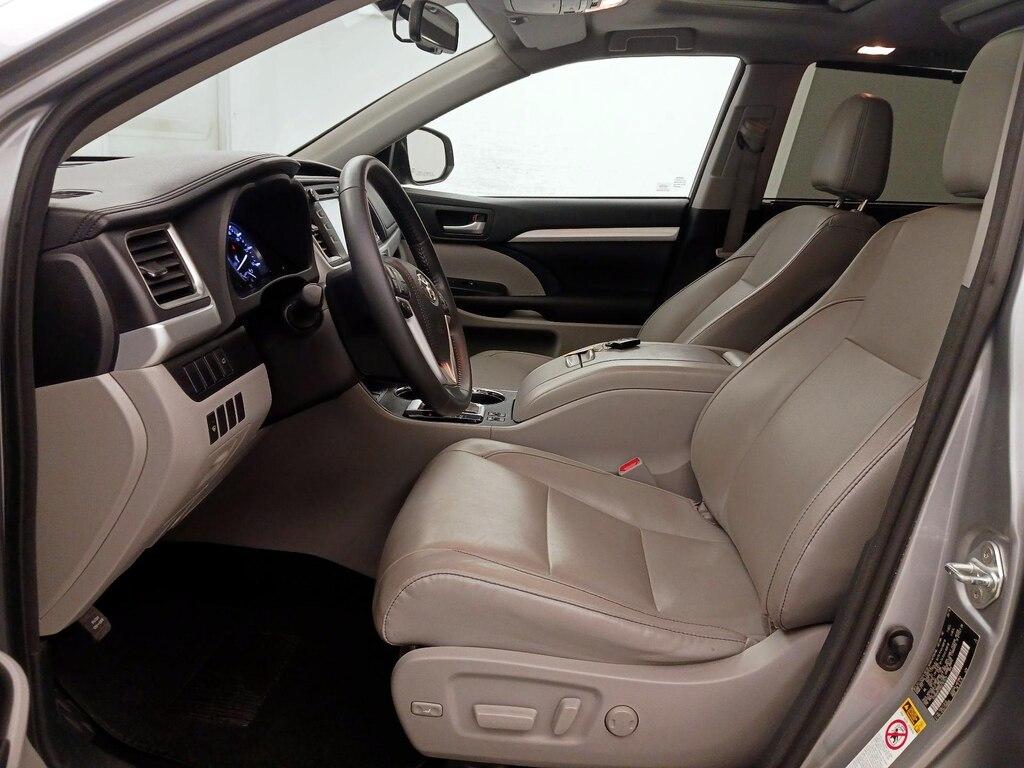 used 2016 Toyota Highlander car, priced at $25,998